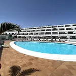Casa Perdy, Beautiful 1 Bedroom With Communal Pool Tias
