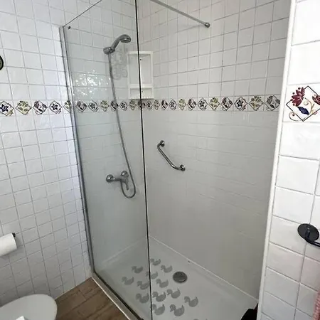 Casa Perdy, Beautiful 1 Bedroom With Communal Pool Apartment