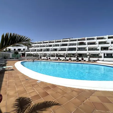 Casa Perdy, Beautiful 1 Bedroom With Communal Pool 티아즈